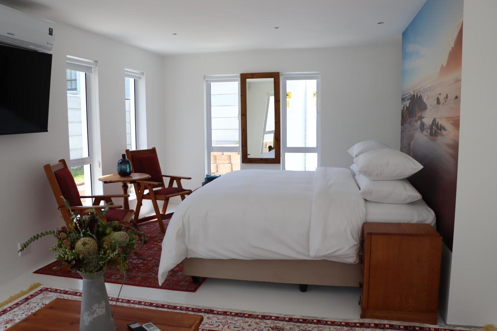 Nivenia Beach House Bettyʼs Bay Exterior foto